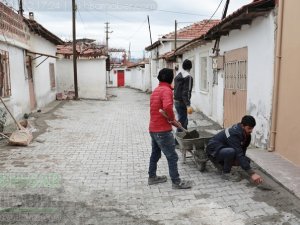 Akhisar Belediyesi Efendi ve Şeyhisa Mahallesi yol çalışmaları