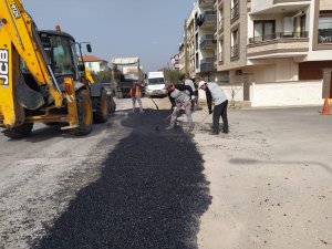 Akhisar Belediyesinden Ulucami, Reşatbey ve Atatürk Mahallesinde asfalt