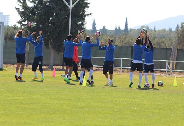 Akhisar Belediyespor’da, umutlar Adanaspor maçına saklandı