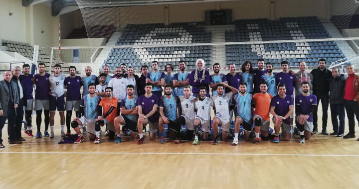 Akhisargücü erkek Voleybol takımı, Ege Üniversitesi’ni 3-2 ile geçti