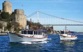 İstanbul’un Keyifli Aktivitesi Boğaz Turları