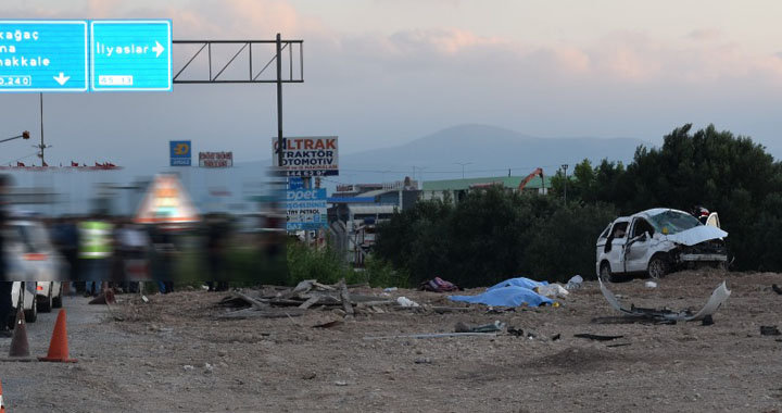 Akhisar-Kırkağaç arasında kazada genel başkan hayatını kaybetti