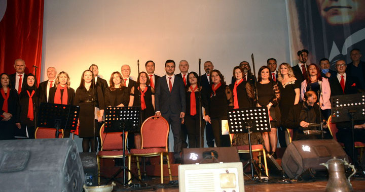 Müzikseverler Türk Halk Müziği ile coştu