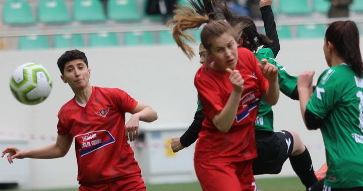 Soma Zafer Spor, Konya İdman Yurdu’nu 1-0’la geçti