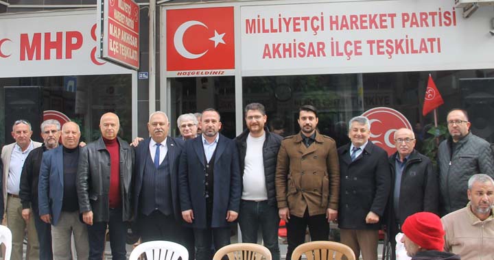 MHP İl Başkanı Murat Öner için Akhisar'da lokma hayrı yapıldı
