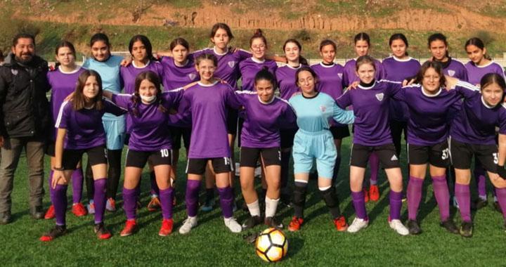 Akhisargücü, Turgutlu Çıkrıkçı kızlar futbol turnuvasına katıldı