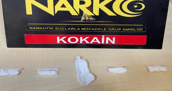 Akhisar’da 4,49 gram kokain ele geçirildi