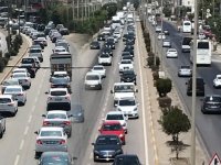 Akhisar'da bayram trafiği çilesi devam ediyor!