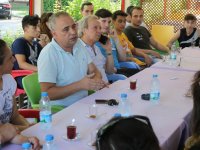 CHP Milletvekili Bakırlıoğlu, mağdur olan öğrencilerle buluştu