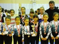 Akhisar Gençlik Spor Kulübü cimnastikte başarılarına devam ediyor