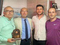 Akhisar İlçe Spor Kulübü, Akağaç Palet Şirketini ziyaret etti