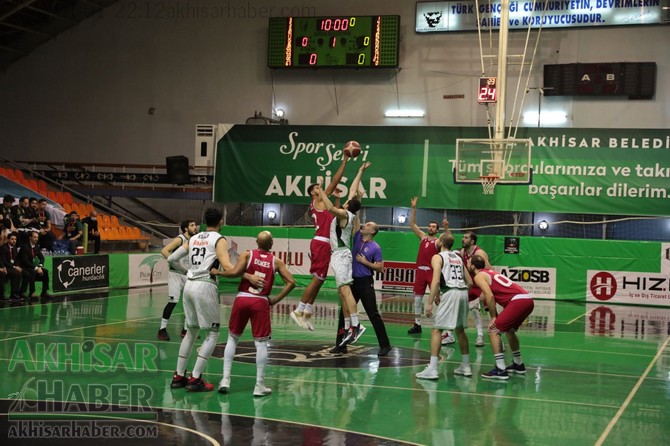 akhisar-belediye-basket-samsunspor-basketbol-(1).jpg