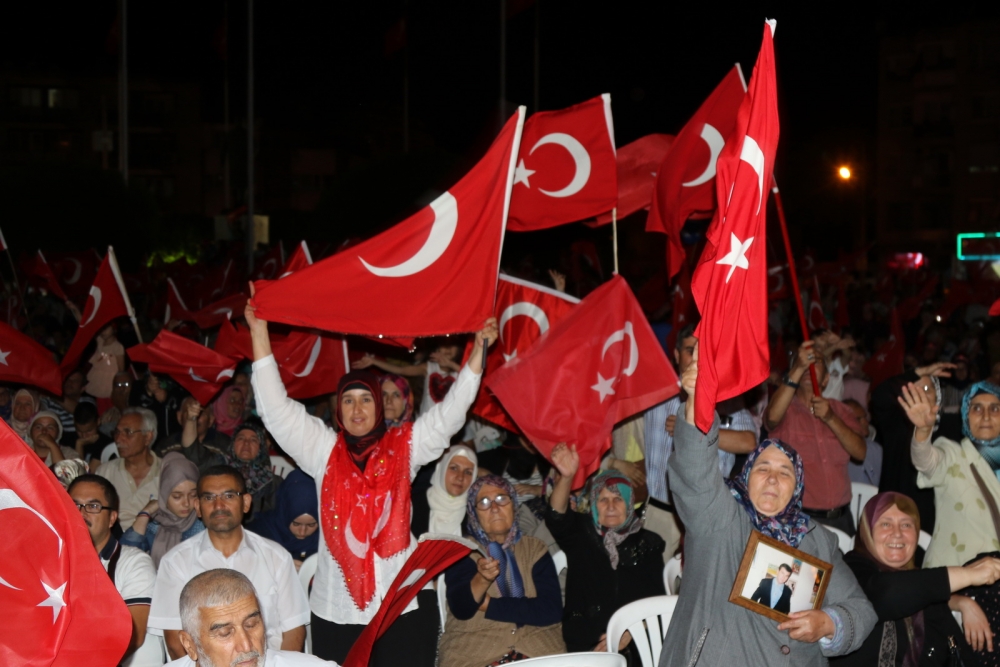Akhisar'da demokrasi nöbetinin final günü 19