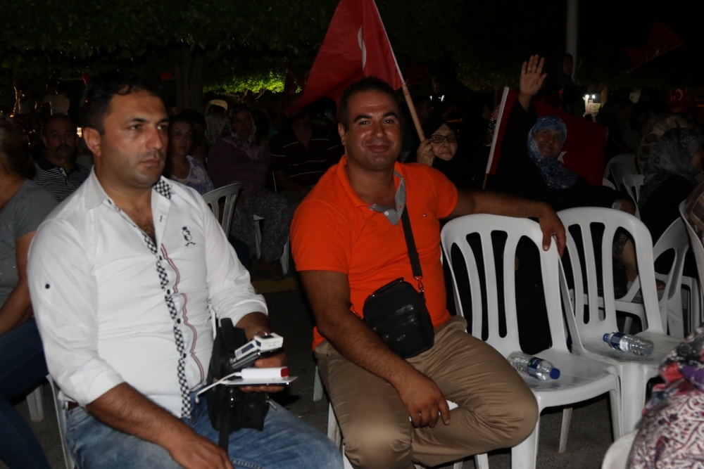 Fotoğraflarla Akhisar'daki demokrasi nöbetinin 26.günü 17