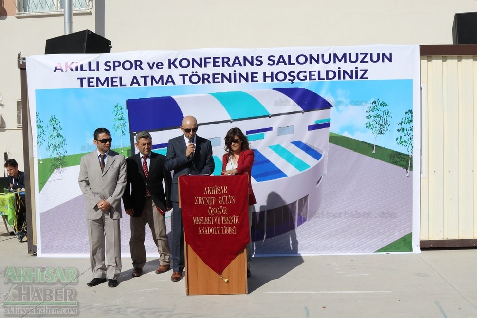 Fotoğraflarla Z.G.Ö. Kız Meslek Anadolu Lisesi Akıllı Spor Salonu Temel 39