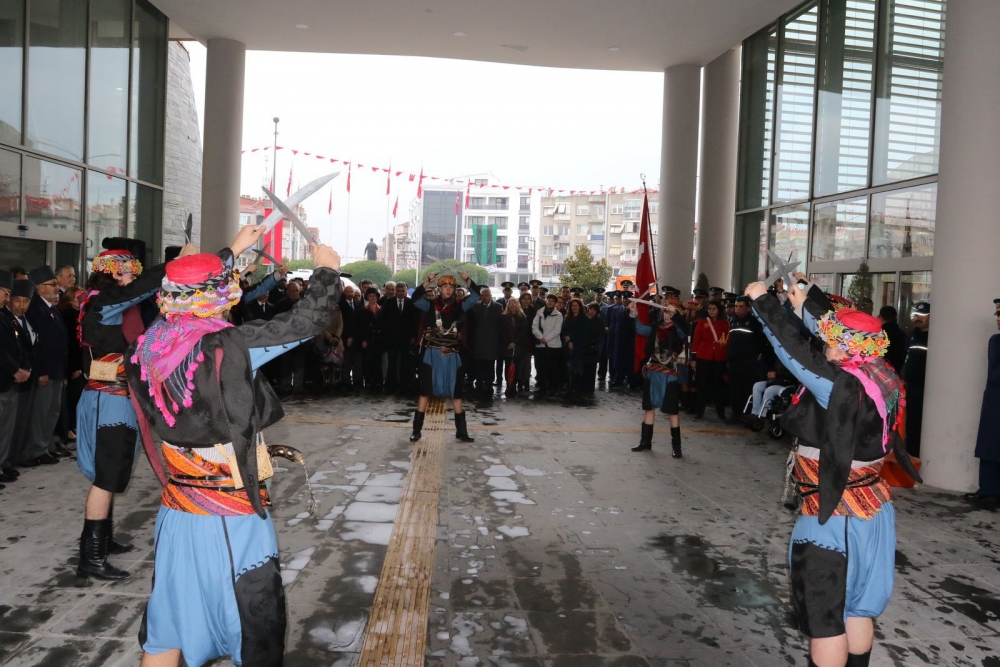 Atatürk'ün Akhisar'a gelişinin 95.yıl dönümü kutlama programı 1
