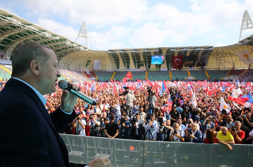 Cumhurbaşkanı Recep Tayyip Erdoğan, Akhisar'da miting yaptı 1