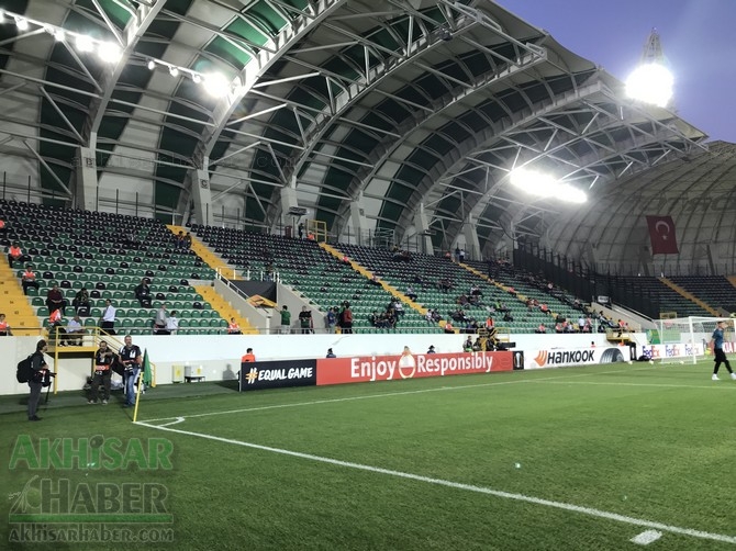 Akhisarspor, Krasnodar maçı öncesi Spor Toto Akhisar Belediye Stadyumund 34