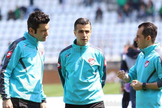 Akhisarspor, B.B. Erzurumspor maçının hakemi belli oldu 3