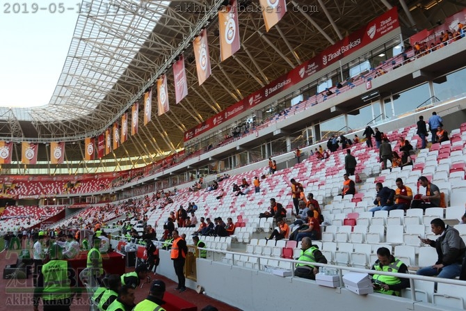 Ziraat Türkiye Kupası Final maçı öncesi Yeni 4 Eylül Sivas Stadyumu hazı 28