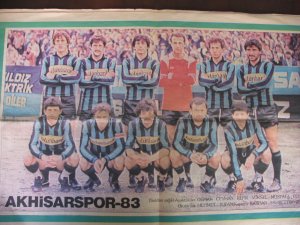 1983 yılına ait Yeni Asır Gazetesi Akhisarspor eki