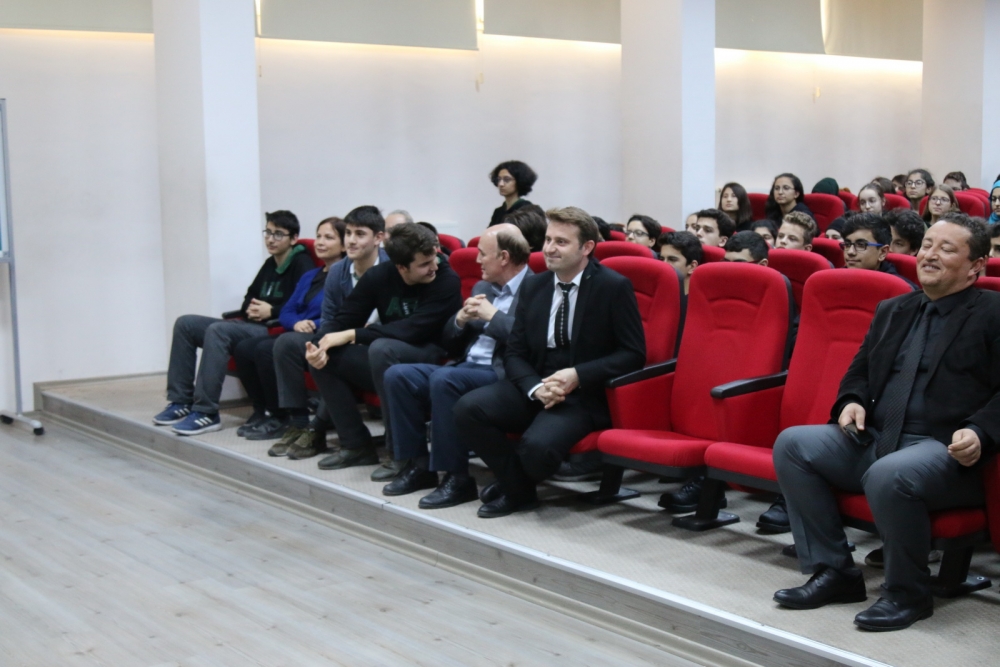 Akhisar Belediye Basket takımı, Akhisar Fen Lisesi öğrencileri ile buluş 3