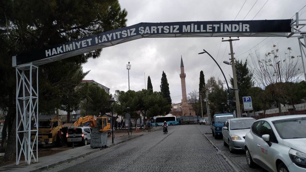 Akhisar Gülruh Yeni Camii restorasyon çalışmaları devam ediyor 16