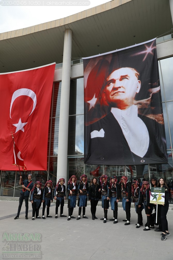 Atatürk'ün Akhisar'a gelişinin 97. yılı kutlama programı 99