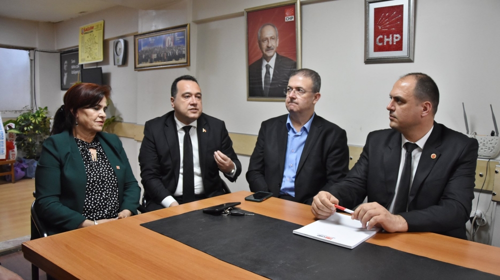 Başkan Dutlulu, CHP Kadın Kolları yeni Başkanı Fatma Celebci'yi teb 5