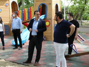 Belediye Başkanı Besim Dutlulu, sosyal tesislerde incelemelerde bulundu