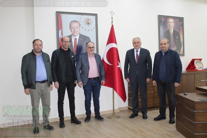 AK Parti İlçe Başkanı Füzün'den Gölmarmara Belediye Başkanına ziyar 2