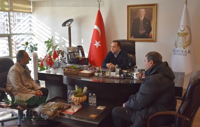 Akhisarspor Teknik Direktörü Yılmaz'dan, Başkan Besim Dutlulu' 2