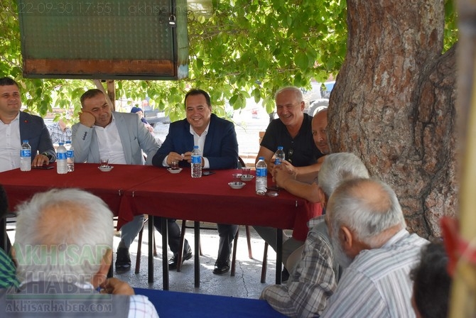 Akhisar Belediye Başkanı Besim Dutlulu, Tütenli Mahallesi'nde 2