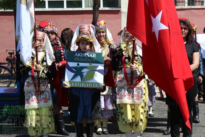 Akhisar'da 19 Mayıs Atatürk'ü Anma, Gençlik ve Spor Bayramı 97 9