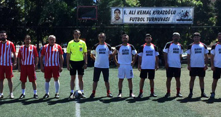 Kirazoğlu, Halı Saha Futbol Turnuvasında Üçüncü Hafta