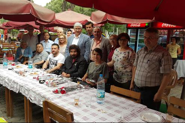 MHP, Engelliler Haftasında Engelli Vatandaşları Ziyaret Etti