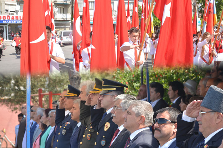 Atatürk'ü Anma ve Gençlik Spor Bayramını Coşkuyla Kutladık