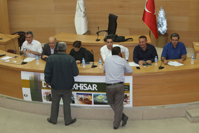 Akhisar Belediyesinde Çalışacak 6 Aylık Geçici İşçi Mülakatı Yapıldı