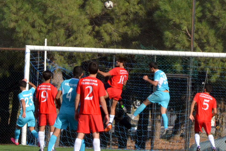 Yıldırımspor Lig'e mağlubiyetle başladı