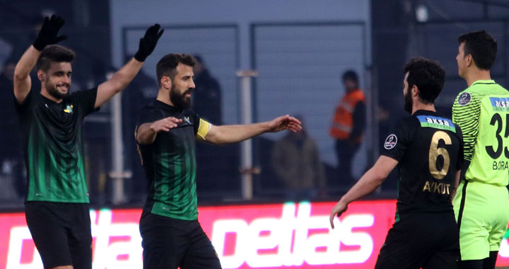 Akhisar Belediyespor’da keyifler yerinde