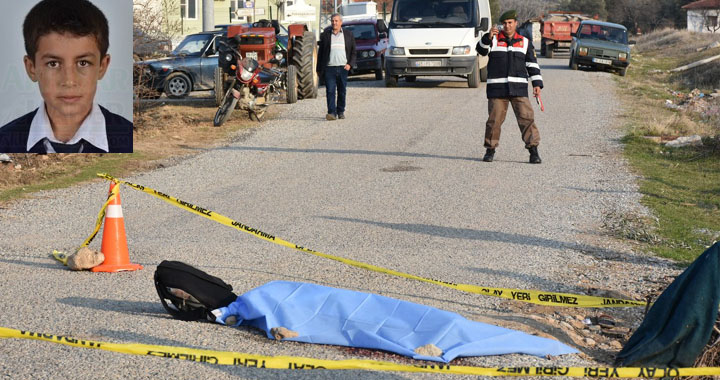 Servis kurbanı Mert, son yolculuğuna uğurlandı