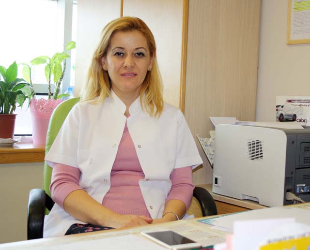 Fizik Tedavi Uzmanı Dr. Ebru Ceylan Özel Akhisar Hastanesinde