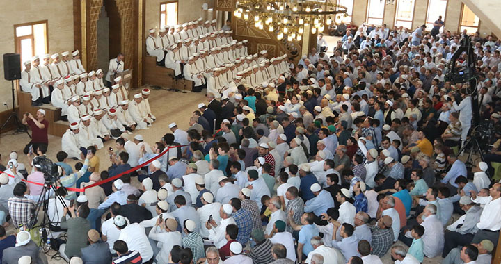 Akhisar Hilaliye Kur’an Kursunda 118 öğrenci hafız oldu