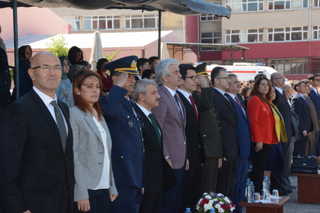 19 Mayıs Atatürk'ü Anma ve Gençlik Spor Bayramı kutladık