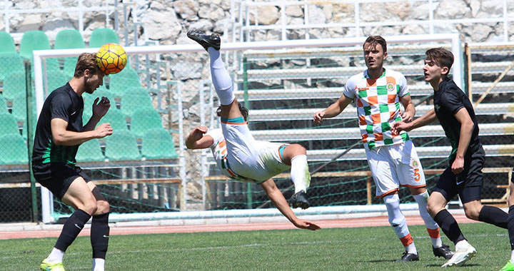Akhisar Belediyespor U21 takımı, Aytemiz Alanyaspor’a 2-1 yenildi