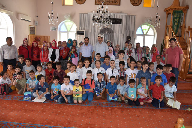 Akhisar'da yaz Kur'an kursları başladı