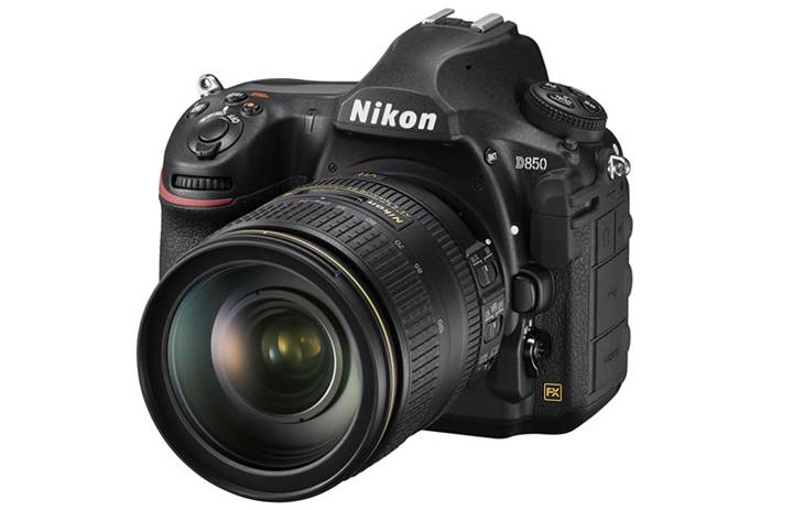 Nikon D850 sahneye çıktı: 45.7 megapiksel sensör ve 4K video desteği
