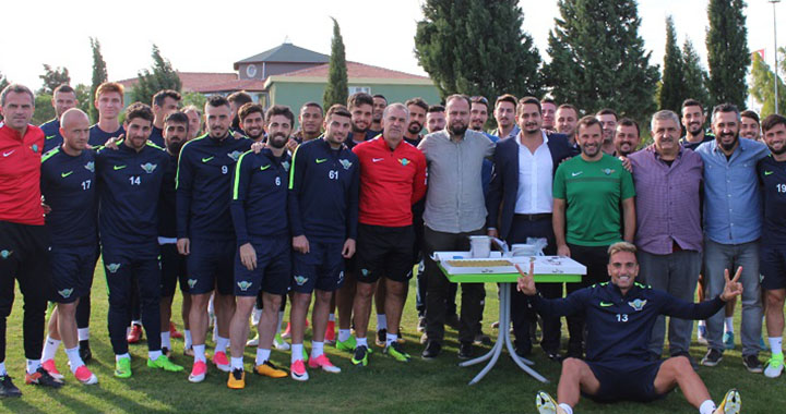 Akhisar’da Okan Buruk, üçüncü bölgeye ağırlık verdi