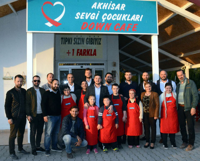 MAGİAD, Sevgi Çocukları Down Cafe'yi ziyaret etti