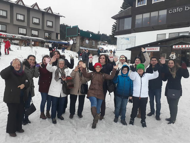 Aybek Turizm Uludağ'da kayak keyfi yaptı